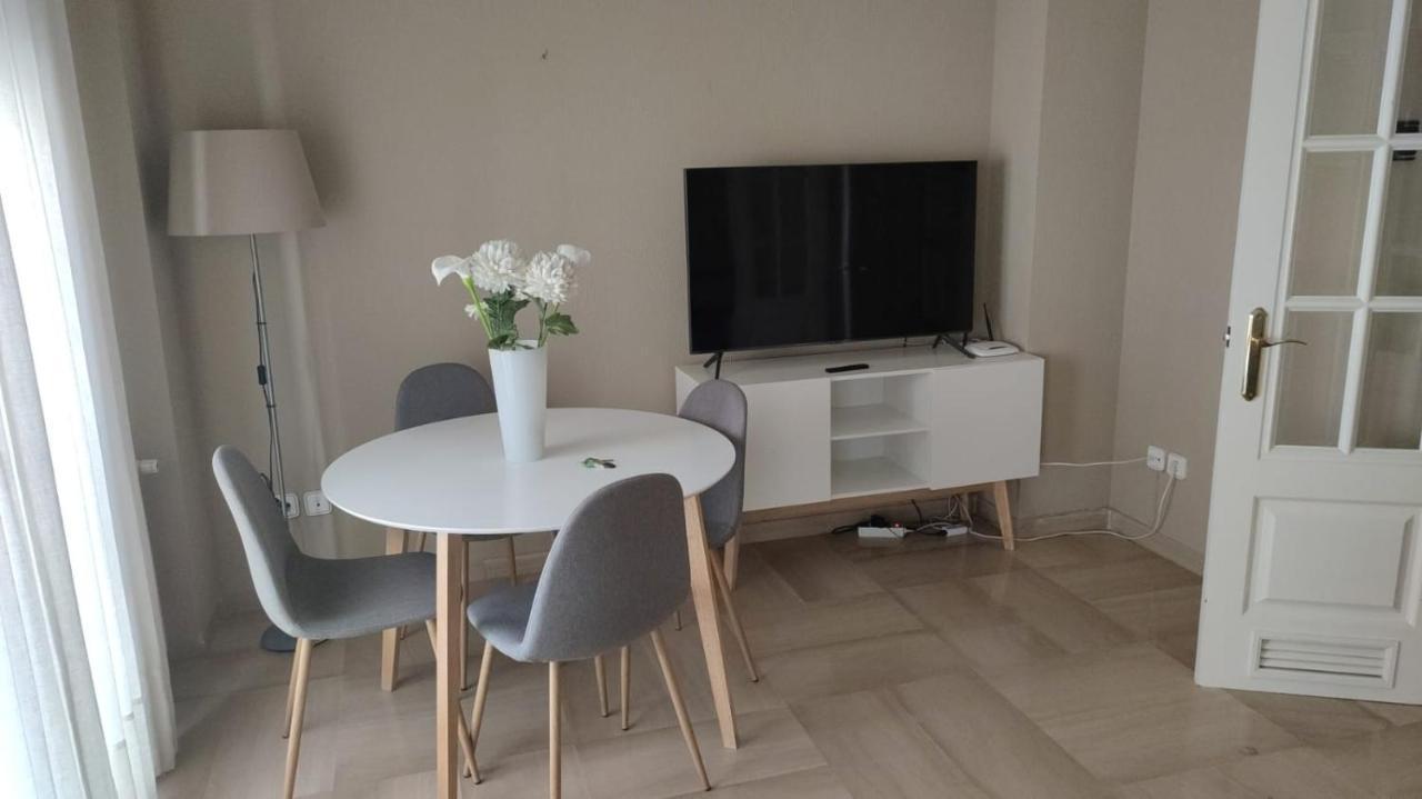 Angel De Saavedra & Parking Gratuito Apartman Córdoba Kültér fotó